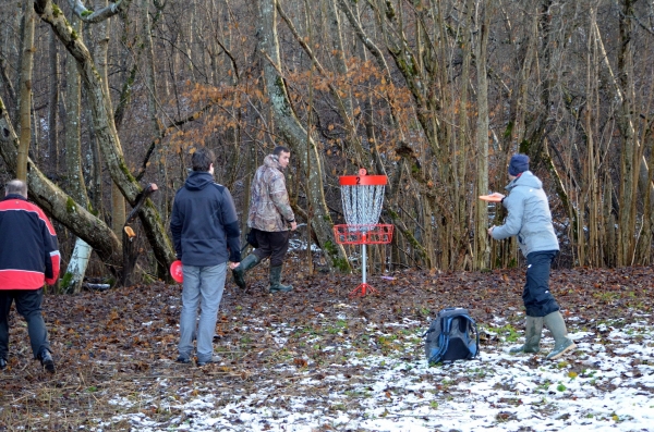 Deviņkalnu disku golfa parks. Galerija