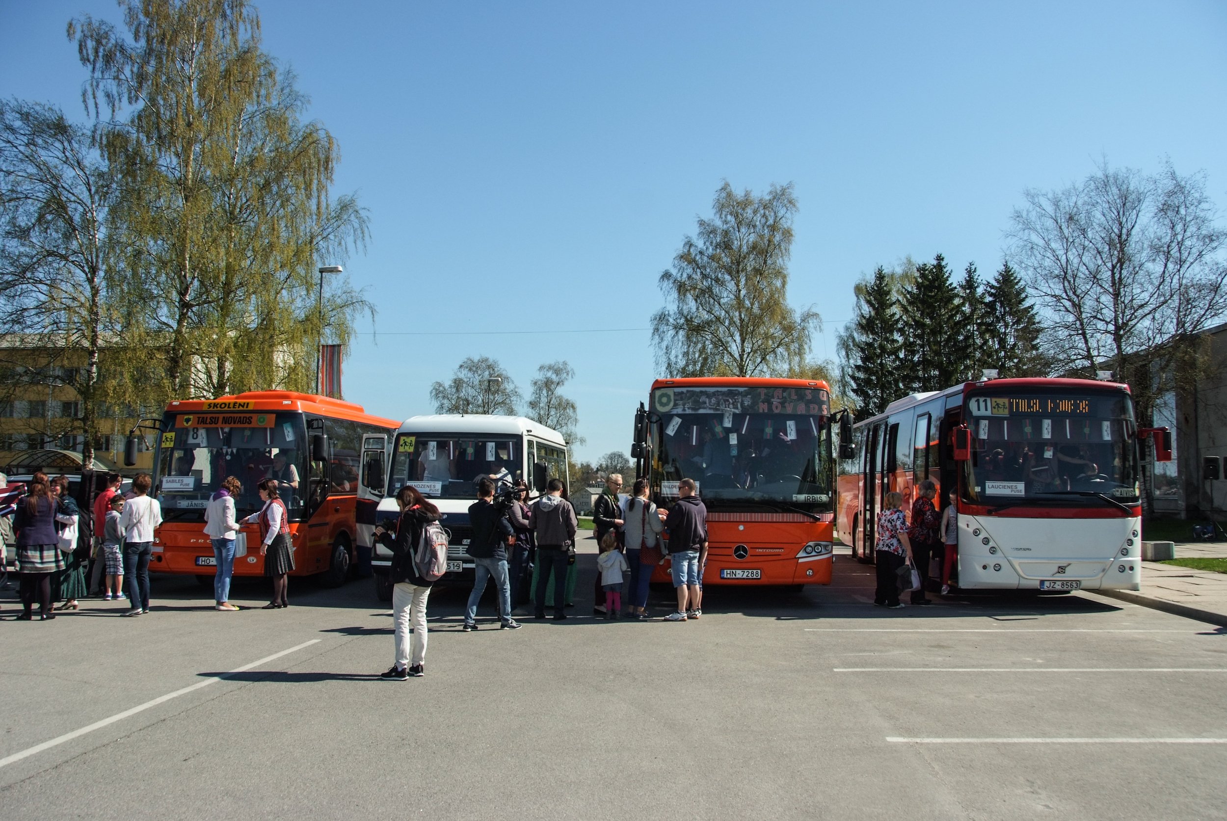 Dziedošais autobuss - Valdemārpils, galerija