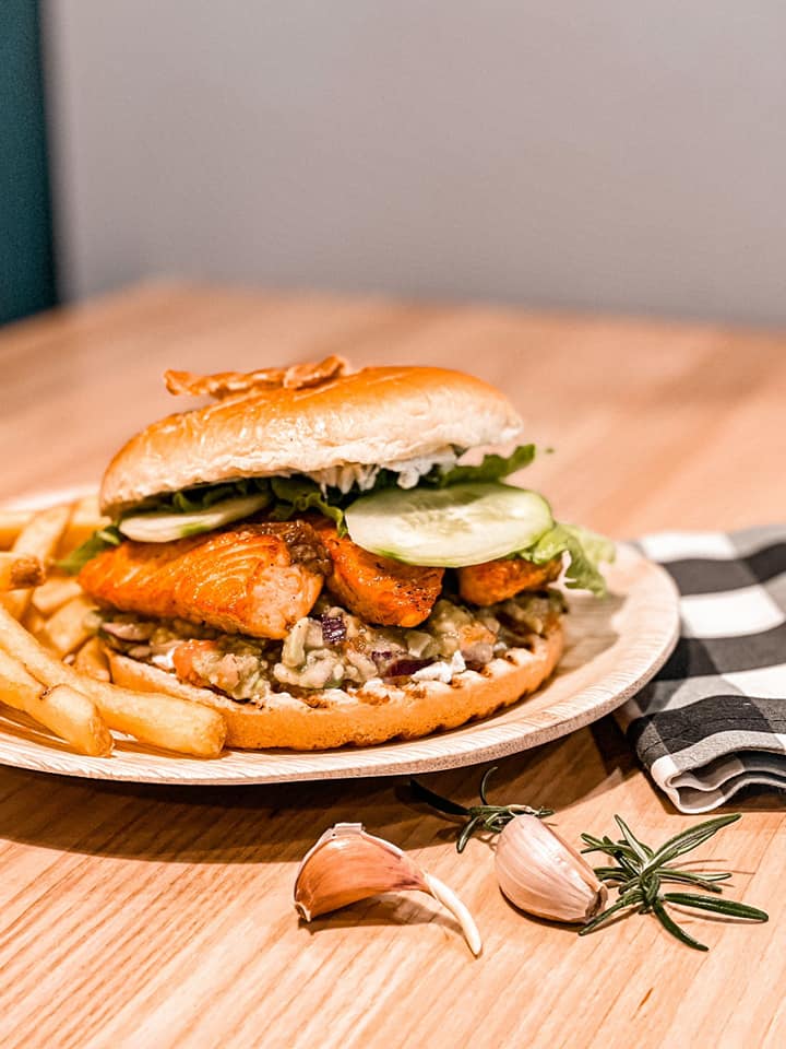 Road House, kafejnīca