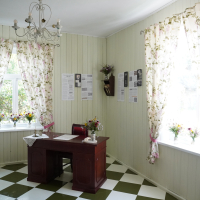 ekspozīcija par mācītājiem - Talsu mācītājmuiža